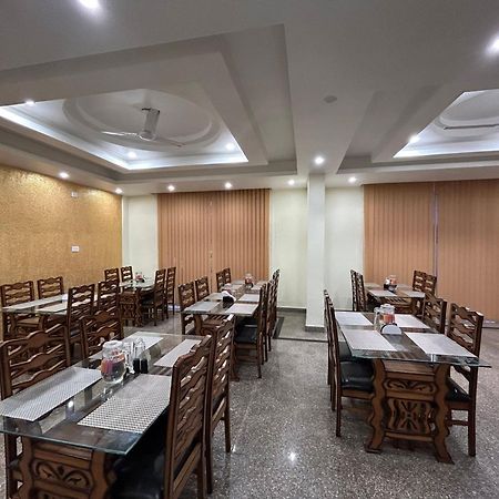 Fair Mount, Airport Road, Humhama Srinagar Otel Dış mekan fotoğraf