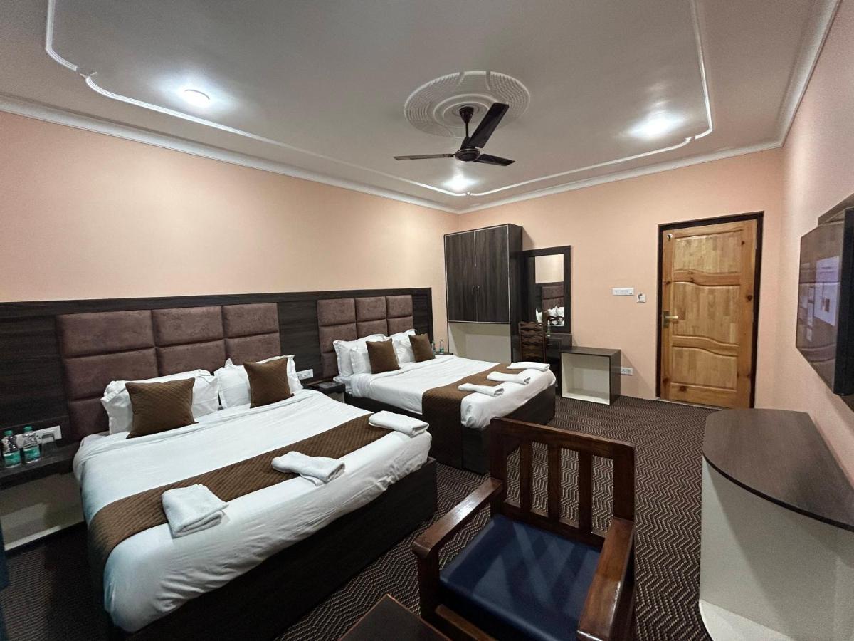 Fair Mount, Airport Road, Humhama Srinagar Otel Dış mekan fotoğraf