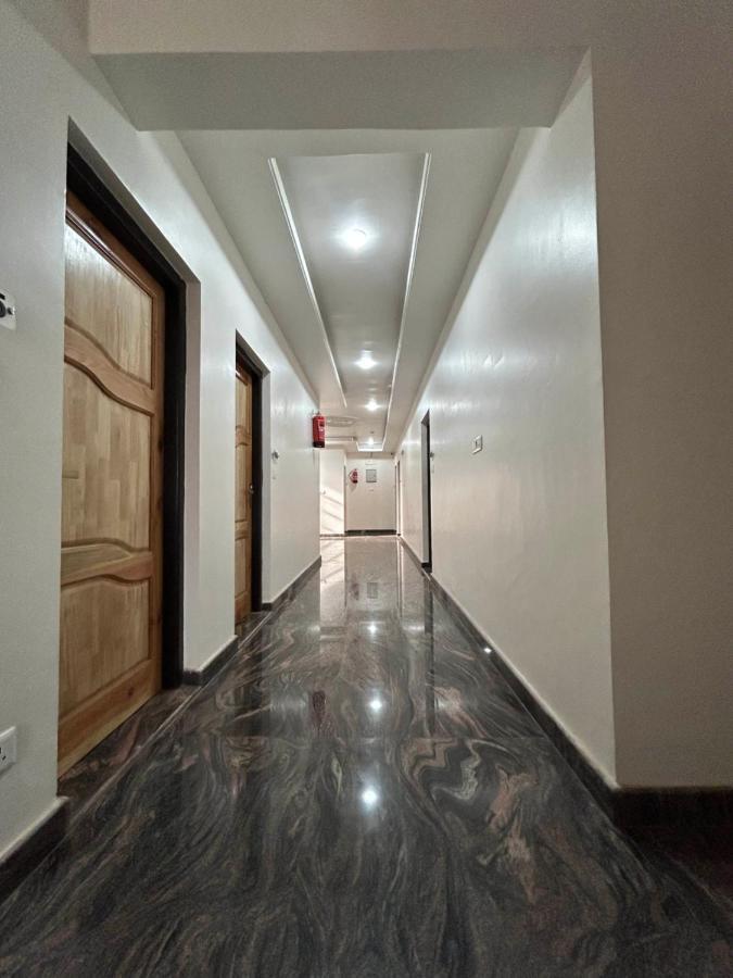 Fair Mount, Airport Road, Humhama Srinagar Otel Dış mekan fotoğraf